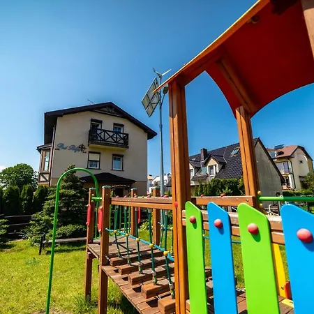 Konukevi Bursztynek Mielno Mielno (Koszalin)